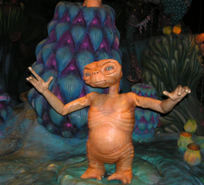 et3
